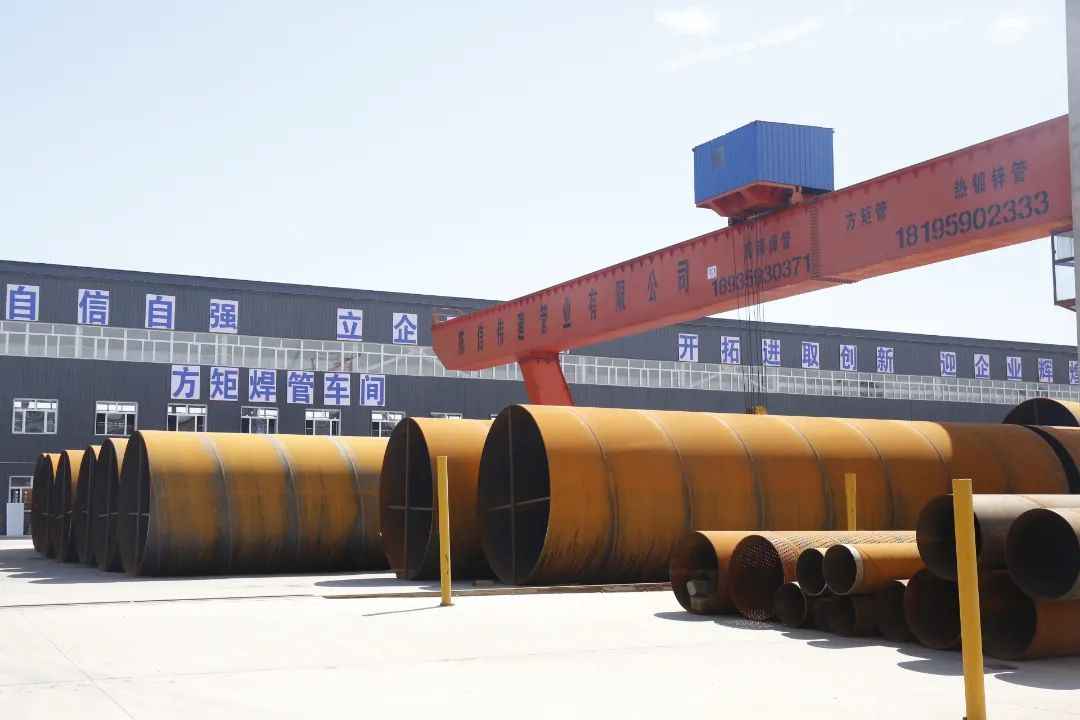 新疆热浸涂塑钢管公司 十二师首家钢管基地正式投产