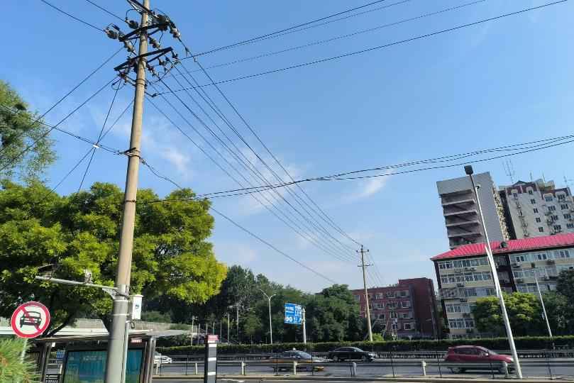 朝阳热浸塑涂塑钢管价格 电线“藏”起来，风景露出来！海淀朝阳丰台跨环路电力工程启动