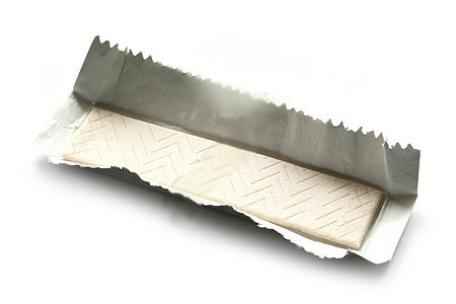 黑龙江热浸涂塑钢管批发 为什么包口香糖的纸要带锯齿边？ No468