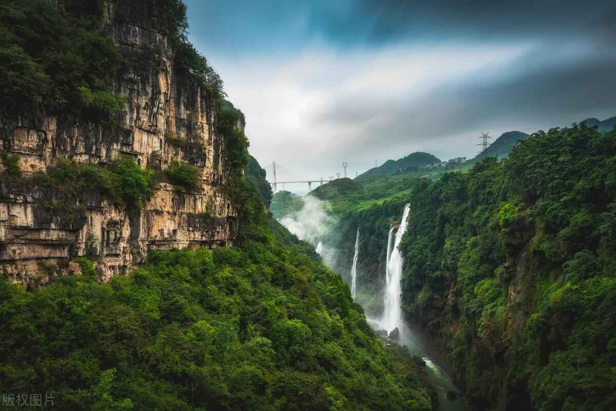 奥仁格管道推荐：潮州热浸塑涂塑钢管与汕昆高速公路的纽带