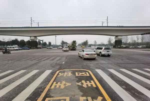 电力管沟盖板 这10条路通了！今年还有8条，在你家附近吗？