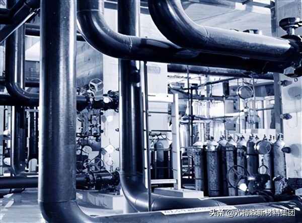 电力玻璃棉管与耐高温玻璃棉管：物理性能指标深度解析