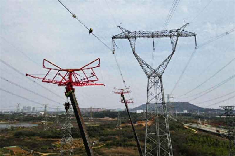 奥仁格管道：国网湖北电力按下电网建设“加速键”