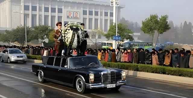 朝鲜三朝老臣金永南逝世，金正恩国葬待遇宣告时代落幕